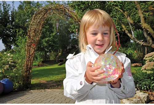 Eduplay palla d'acqua giocattolo con fili - palla sensoriale colorata