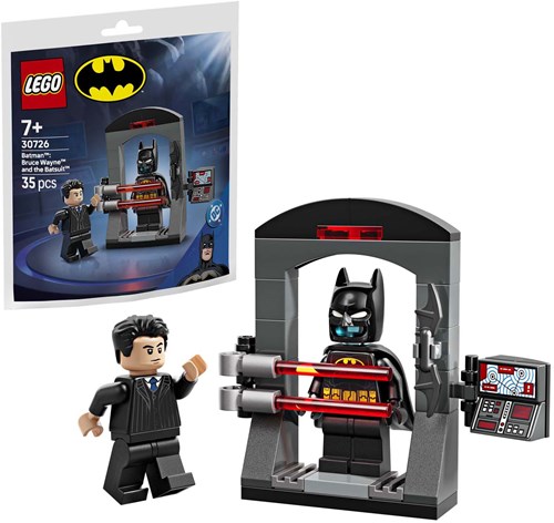 LEGO Super Heroes set di costruzione Batman Bruce Wayne e la Batsuit 30726-3