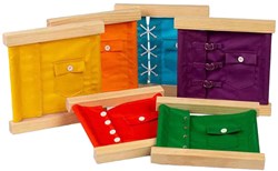 BigJigs cornici in legno con chiusure e bottoni - giocattolo Montessori