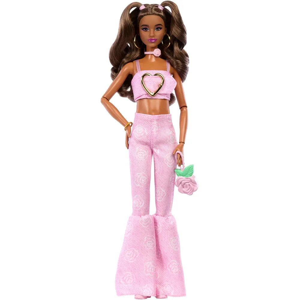 Bambola fashion Barbie - Deluxe Style abito in denim rosa con stelle e accessori
