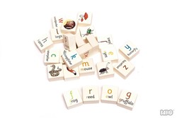 Bajo Gruffalo alphabet blocks