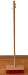 Harlekijn scopa da strada per bambini giocattolo rossa 80 cm per il divertimento all'aperto Harlekijn Kinder straatbezem pvc rood. 80 cm
