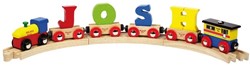 Treno di lettere in legno