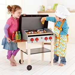 Hape barbecue giocattolo con cibo - set BBQ in legno per bambini