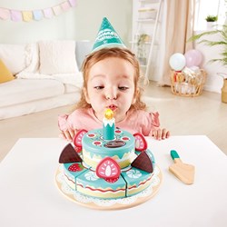 Hape torta di compleanno interattiva giocattolo con suoni e candela