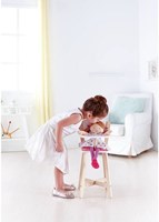 Hape seggiolone in legno per bambole con cuscino - giocattolo sostenibile-2