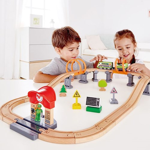 Hape pista treno legno energia solare giocattolo sostenibile