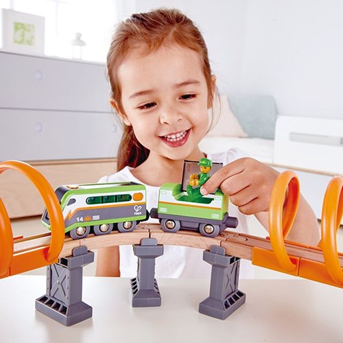 Hape pista treno legno energia solare giocattolo sostenibile-3