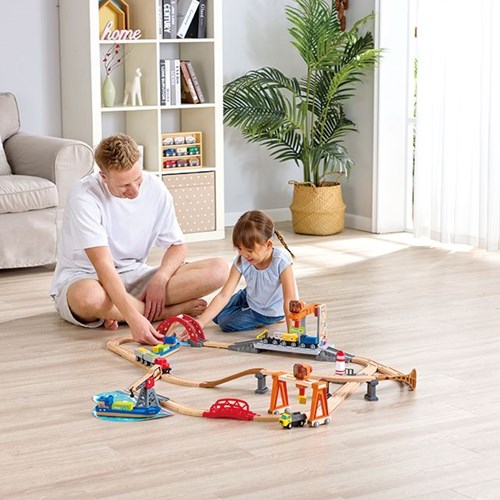 Hape Set Trasporto Merci Mare e Ferrovia - Treno e Nave Giocattolo-2