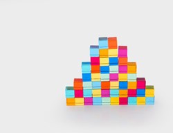 TickiT giocattolo educativo Gem Cubes - 50 pezzi acrilico colorato